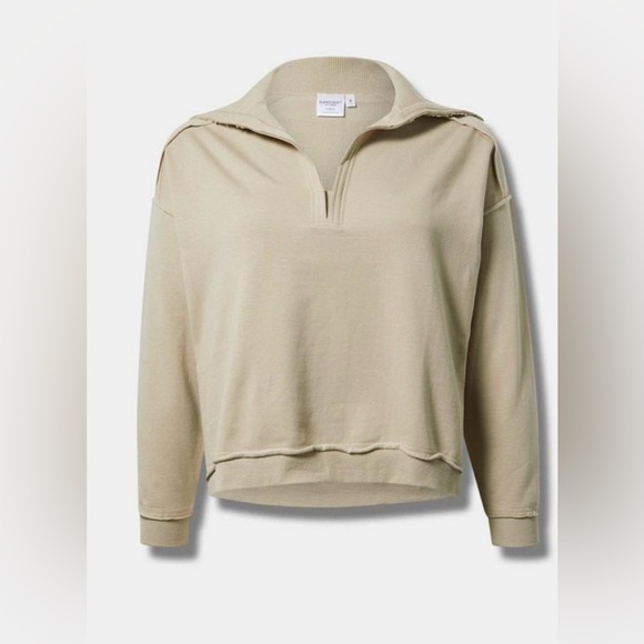 EUC Fleece V-Neck Sweatshirt. Size 00. - Picture 8 of 9